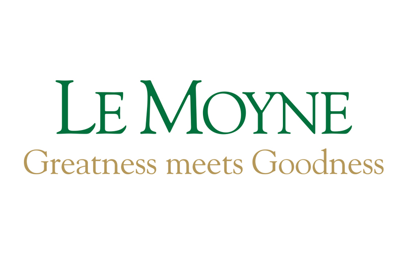 Le Moyne College seal.