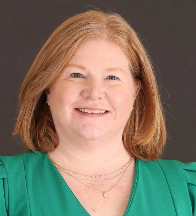 An image of Kim Cook.